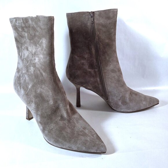 NWOT Steve Madden Sensible Tan Suede Leather Booties Size 11 - Picture 1 of 4